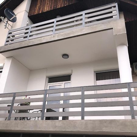 Pupos Apartman Szigliget Exterior photo